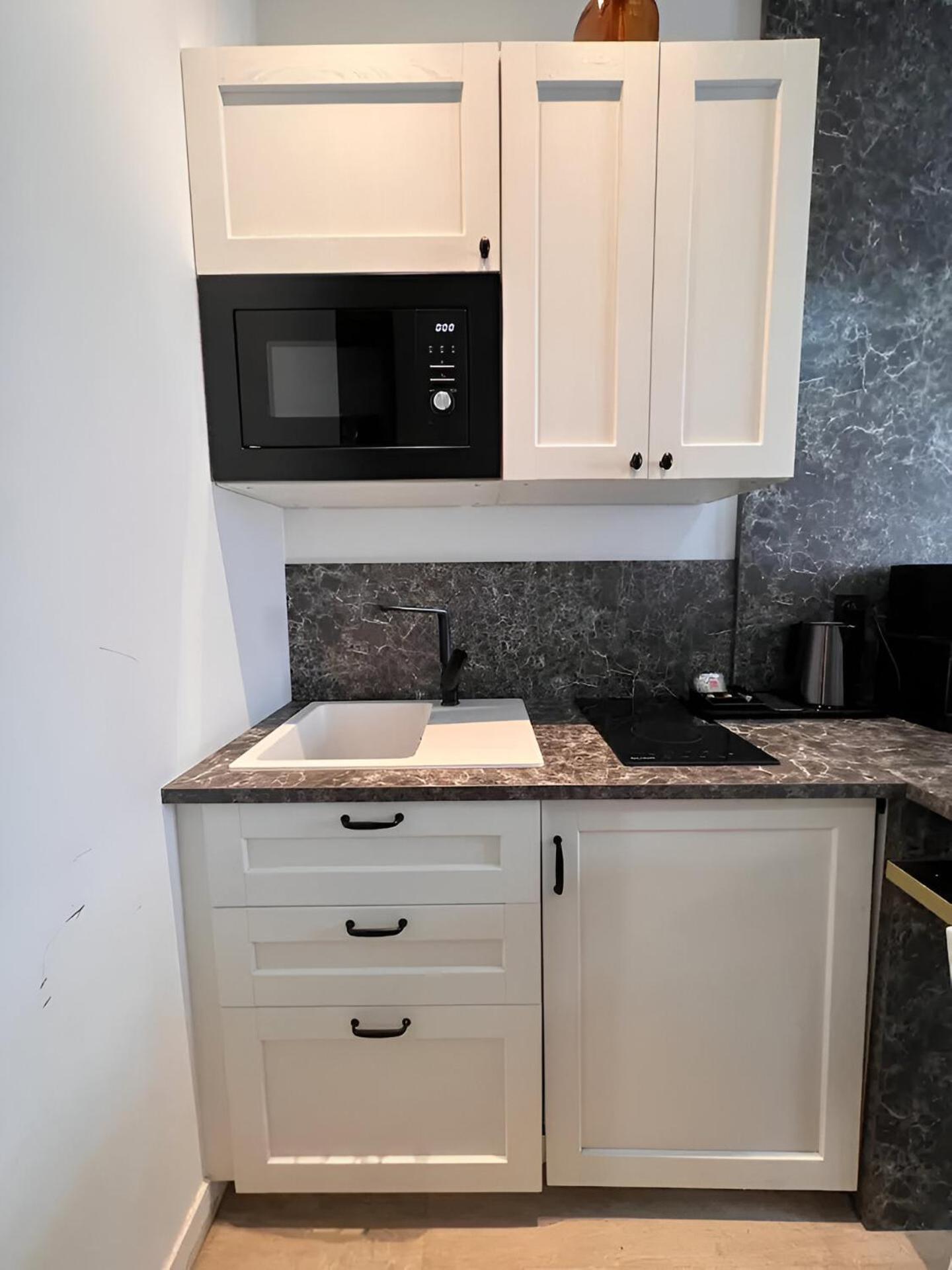 Studio 20 M2 Pour 2 Personnes Марсилия Екстериор снимка